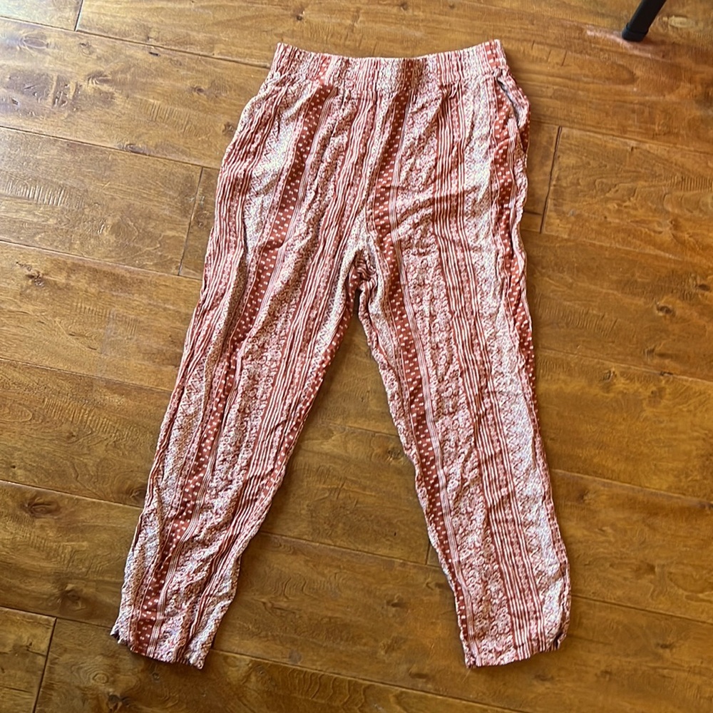 women's patterned pants